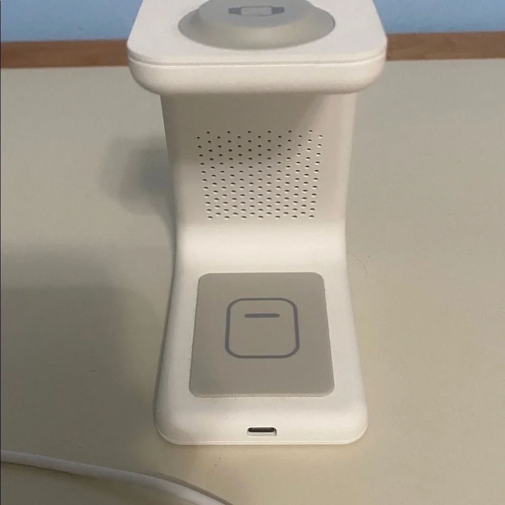 3in 1 wireless charging station
